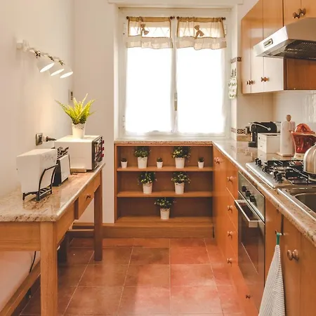 'na Casetta A Guest house Rome
