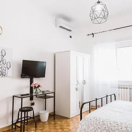 'na Casetta A Guest house Rome